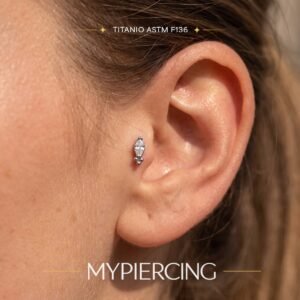 Labret Navette com Zircónia e 3 Beads em Titânio ASTM F136